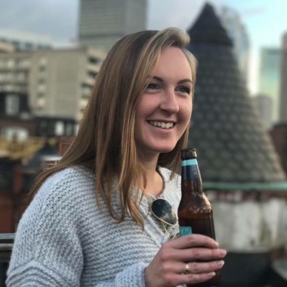 Meet your Posher, Sarah - Picture 1 of 1